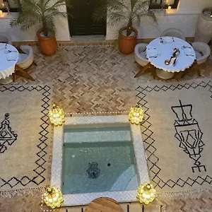 El Khaeir - Piscine, Hamam & Riad
