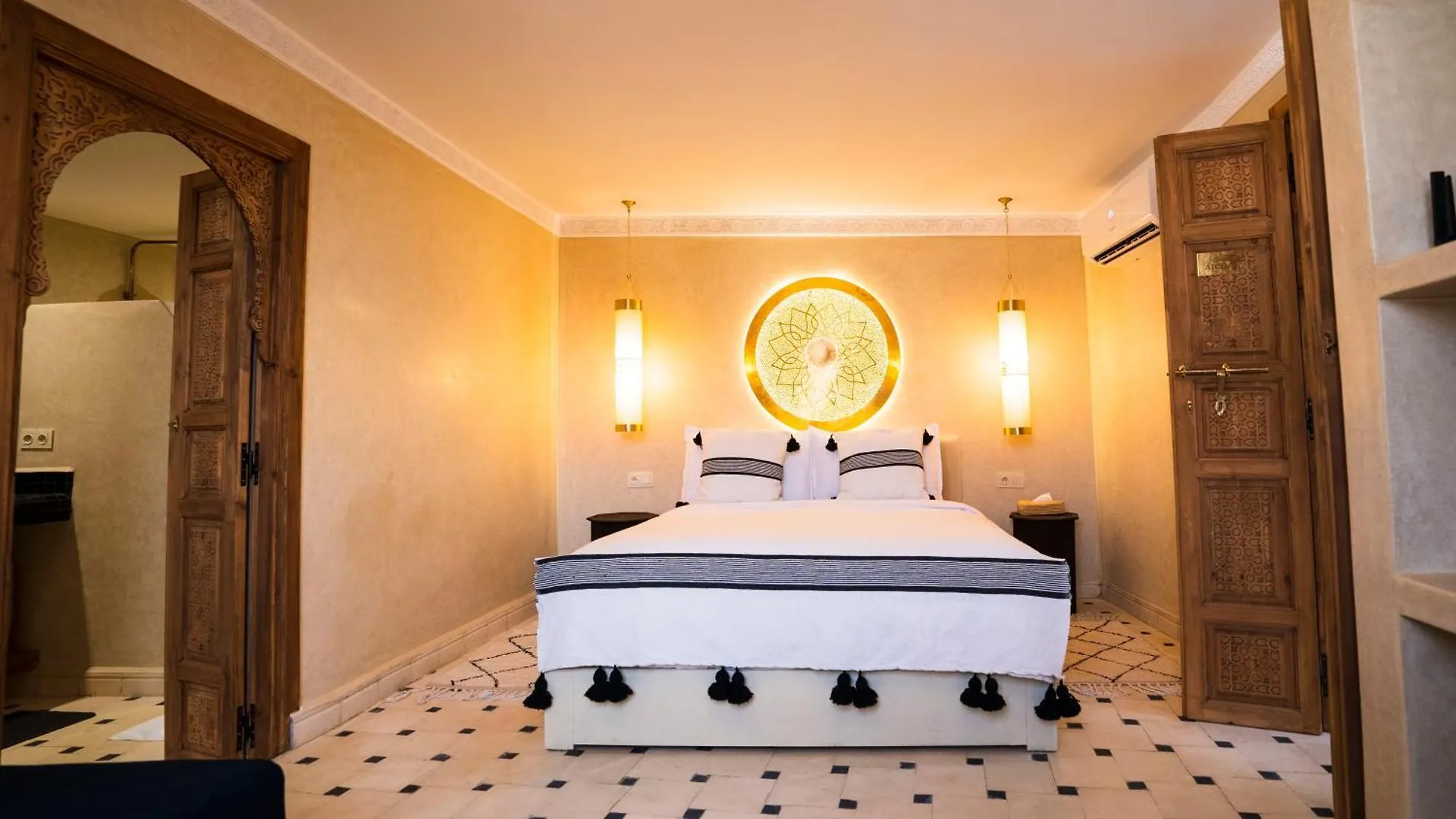 Dar Omlil Otel Marakeş